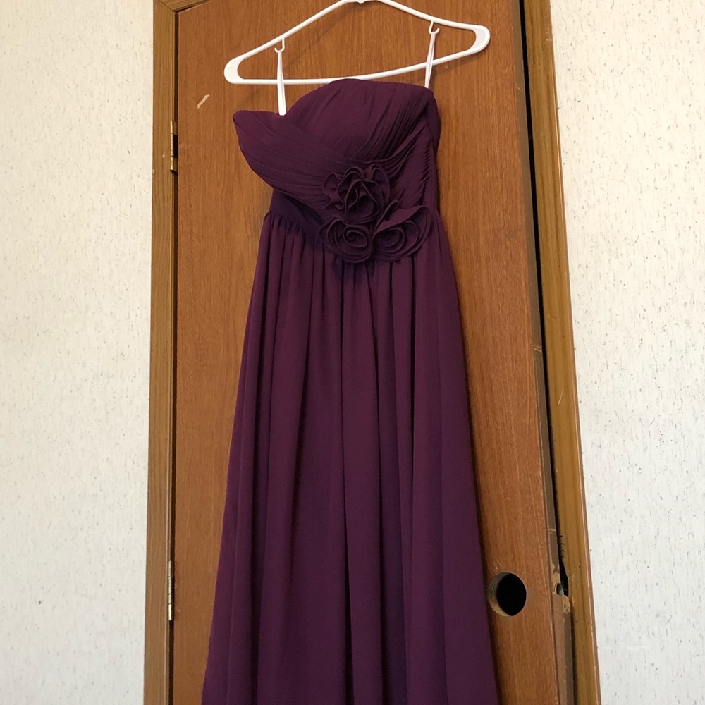 Dress - Picture 3 of 7